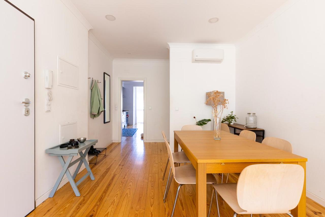 Comfy 3 Bedroom Apartment Campo De Ourique Lisbon Bagian luar foto
